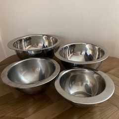 キッチン用品　重ねて収納できるステンレスボウル4点セットの画像