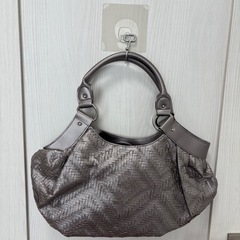 【極美品】Guy Laroche ギラロッシュ　メタリックグレー ハンドバッグの画像