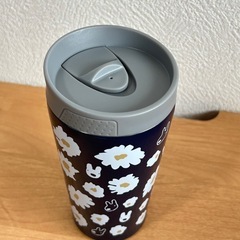 【新品未使用品】リサアンドガスパール　真空ステンレス蓋付きカフェタンブラーの画像
