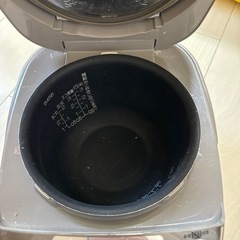 ZOJIRUSHI 炊飯器3合炊きの画像