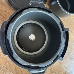 電気圧力鍋の画像