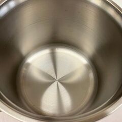 【札幌市内配送可】サーモス/THERMOS シャトルシェフ 4.5L 真空保温調理器 KBA-4501 トマト 中古品の画像