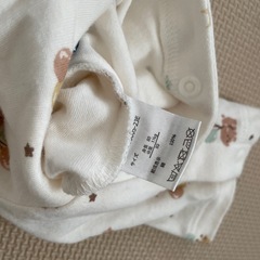 【美品】赤ちゃん本舗　ロンパース80㎝の画像