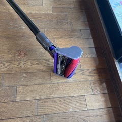 ダイソン　掃除機の画像