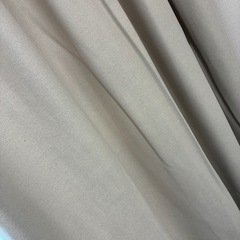 カーテン　ベージュの画像