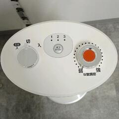 0814-245 コイズミ　遠赤電気ストーブ　KSS-0871 2017年製の画像