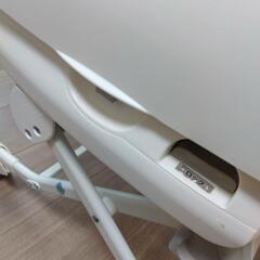 コンビ ハイローチェア ネムリラ 手動 1,000円の画像