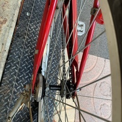 自転車　MONTANA CLASIC カゴ付き　防犯登録無し　26インチ　赤色の画像