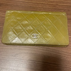 シャネル財布の画像