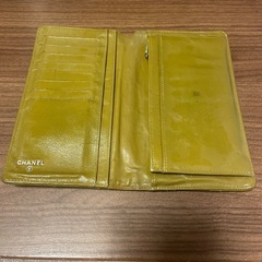 シャネル財布の画像
