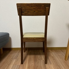 ダイニングチェアの画像