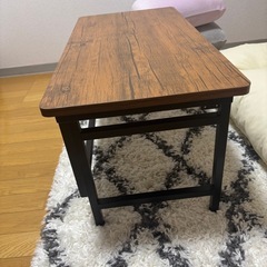 ほぼ新品　茶色　木目調　ローテーブルの画像