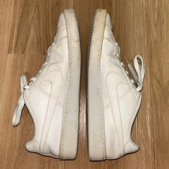 NIKE スニーカーの画像