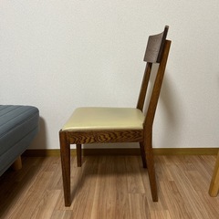 ダイニングチェアの画像