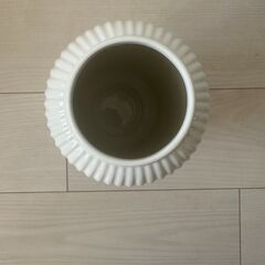 IKEA花瓶(小さなガラス花瓶つき)の画像