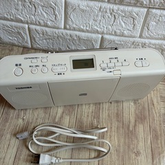 TOSHIBA 東芝 CDラジオ　 CUTBEAT TY-C24 の画像