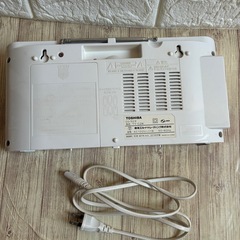 TOSHIBA 東芝 CDラジオ　 CUTBEAT TY-C24 の画像