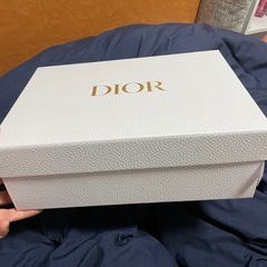 DIORの箱の画像