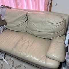 ソファー 2〜3人掛け用 無料でどうぞ♪の画像