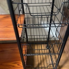 キッチン横にピッタリ！便利な棚。タイヤ付の画像