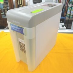 電動シュレッダー アイリスオーヤマ 2021年製 P5HC クロスカット 同時細断5枚 A4用紙 裁断機 西岡店の画像