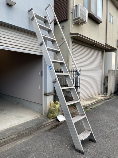 ALINCO/はしご/3M/取りに来れる方