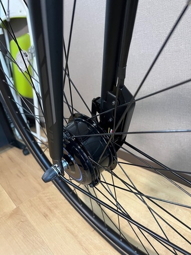 ほぼ新品✨ ブリヂストン電動自転車 TB1e、バッテリーB400（14.3～14.6Ah相当）。2025年7月28日購入、数回のみ使用