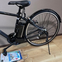 ほぼ新品✨ ブリヂストン電動自転車 TB1e、バッテリーB400（14.3～14.6Ah相当）。2025年7月28日購入、数回のみ使用で新品同様の美品です。新品購入よりもお得に入手できるチャンス！早い者勝ちです。の画像