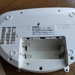 東芝CUTEBEAT CDラジカセ ハンドル付きの画像