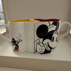 ミッキー　ミニー マグカップ　の画像