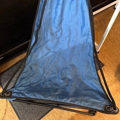 折りたたみチェア キャンプ用品 破れ有りの画像