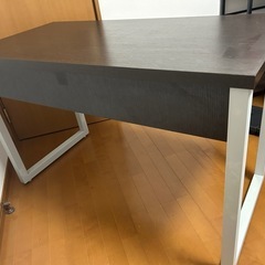 デスクの画像