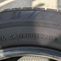 早い者勝ち特価品　工賃込みブリヂストン夏タイヤ１８５／６０Ｒ１５　４本セットの画像