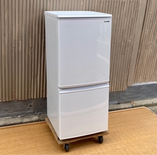 SHARP 137L冷蔵庫　SJ-D14FJ