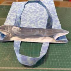 ハンドメイド　訳あり（シワあり）縦長　大きめトートバッグの画像