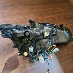 LEXUS レクサス CT200 (2013-2017) LEDヘッドライトの画像