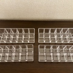 コスメ収納の画像
