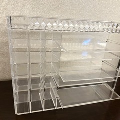 コスメ収納の画像
