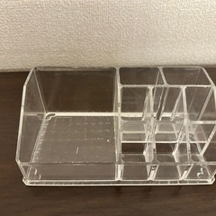 コスメ収納の画像
