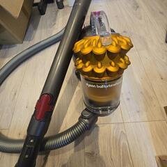ダイソンクリーナー　dyson コード式の画像