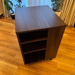 【0円でお譲りします】PC サイドデスクの画像