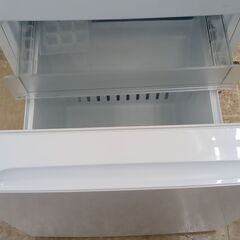 ★リユースのサカイ高崎店★TJ12490 YAMADA 冷蔵庫 153L 23年製 動作確認／クリーニング済みの画像