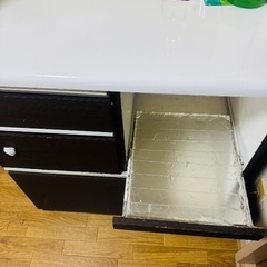 キッチンキャビネットの画像