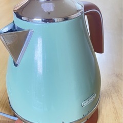 デロンギ アイコナヴィンテージ 電気ケトルの画像