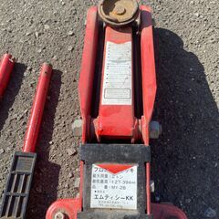2tフロアジャッキの画像
