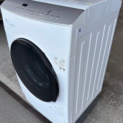 **✨ 美品！2023年製 アイリスオーヤマ ドラム式洗濯乾燥機 – 8kg 洗濯／3kg 乾燥 💧 60℃除菌洗い・おしゃれデザイン・腰に優しい高さ設計 – ホワイト** 🚚 配送可能 / とても良い状態の画像
