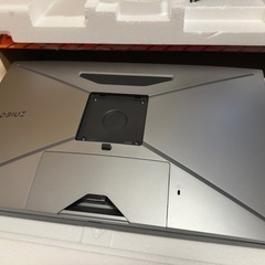 27インチゲーミングモニターBenQ MOBIUZ EX2710Qの画像