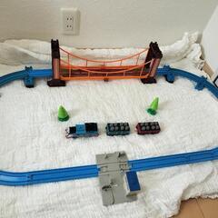 プラレール　トーマスぐらぐらつり橋セット＋追加オマケありの画像