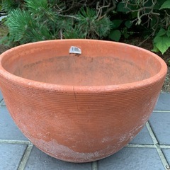素焼き大型植木鉢Aの画像