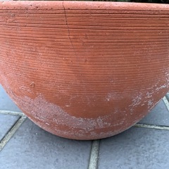 素焼き大型植木鉢Aの画像